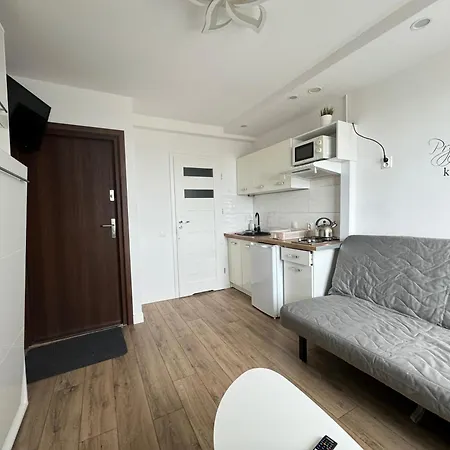 Flats Centre, Real